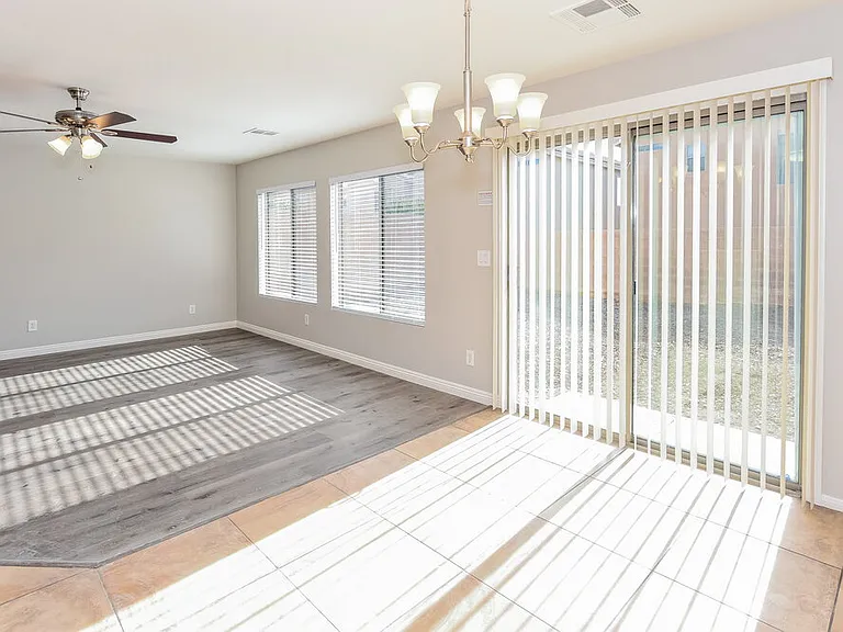 6517 Coffeeville Creek Dr — Photo 6