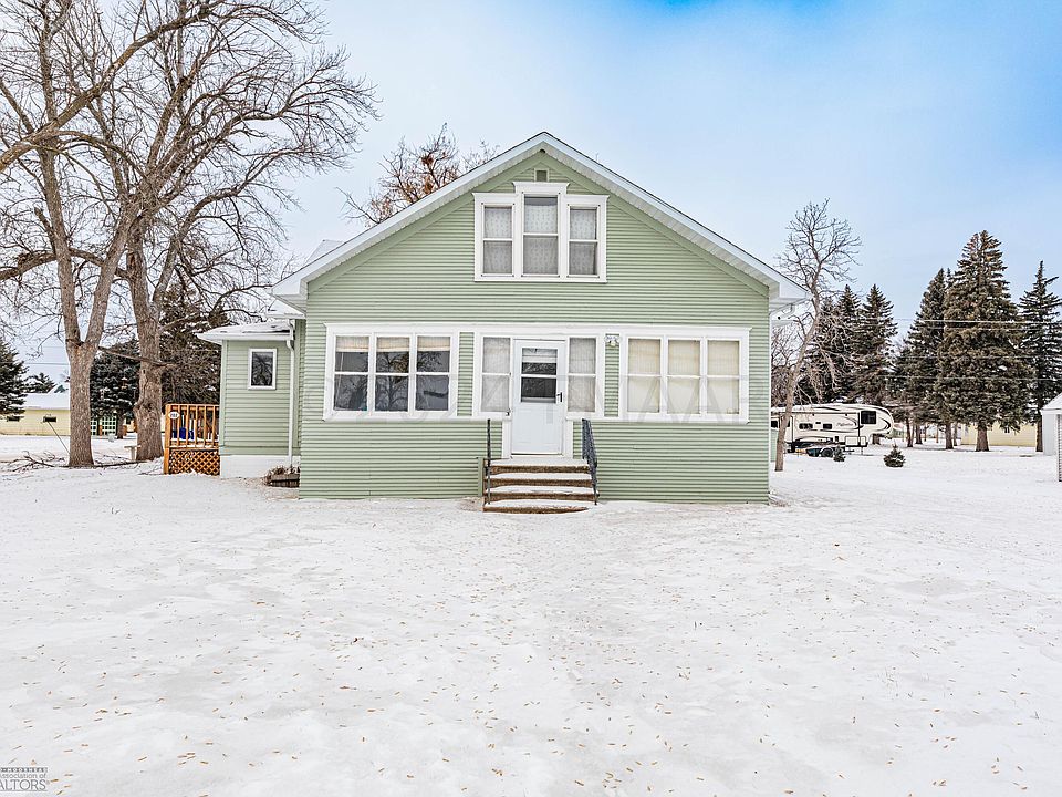 202 4th Ave N, Casselton, ND 58012 Zillow