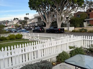 511 Poinsettia Ave #1/2, Corona Del Mar, CA 92625