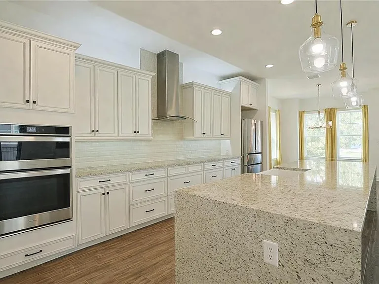 7038 Arnoldson St — Photo 8