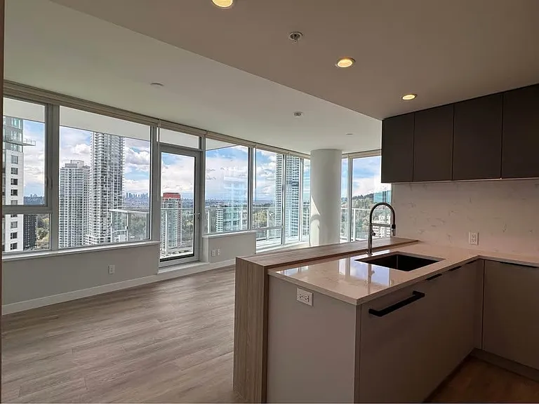 567 Emerson St #2309 — Photo 1