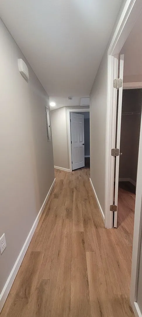 220 Rosedale Ave — Photo 3