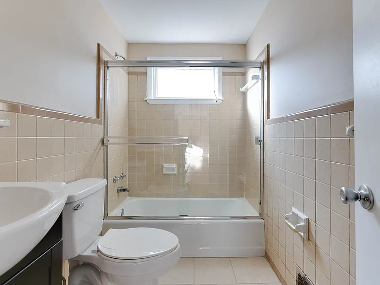 4820 Chamberlayne Ave #1 — Photo 9