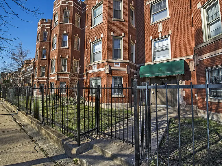 7800 S Morgan — Photo 19
