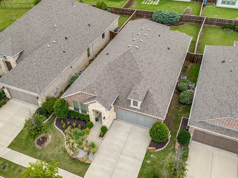3005 Barefoot Ln — Photo 38