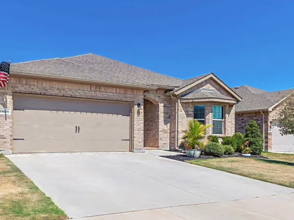 1904 Gill Star Dr, Haslet, TX 76052