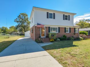 168 Beach Rd, Hampton, VA 23664