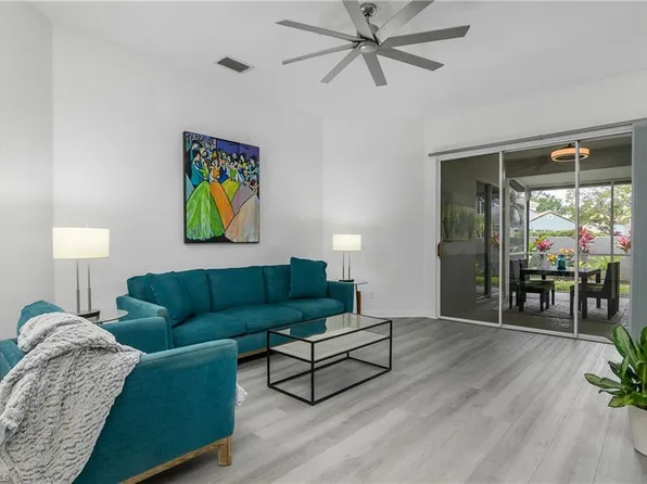 170 Vista LN, NAPLES, FL 34119