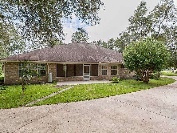 2nd image of 3220 Callie Ln