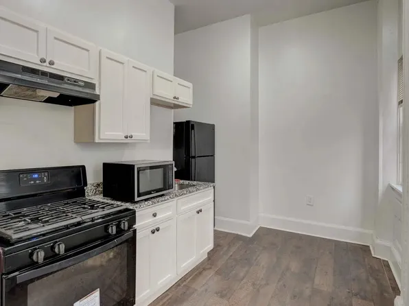 702 N Howard St APT 4, Baltimore, MD 21201