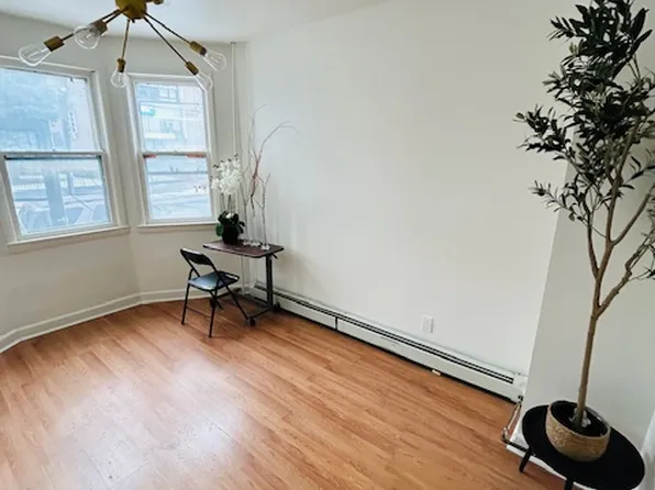 (undisclosed Address), Garfield, NJ 07026