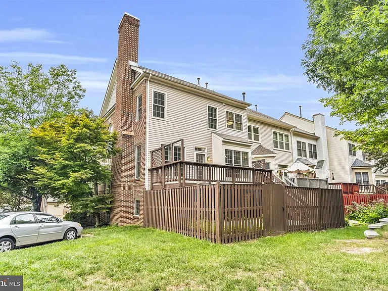 6618 Frost Lake Ln — Photo 37