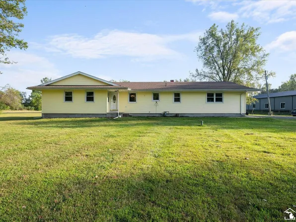 15555 Lulu Rd, Petersburg, MI 49270