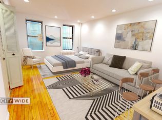 30 Charlton St APT 2F, New York, NY 10014