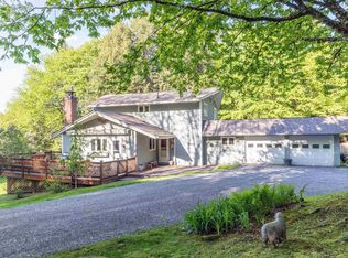 217 Wood Rd, Stowe, VT 05672