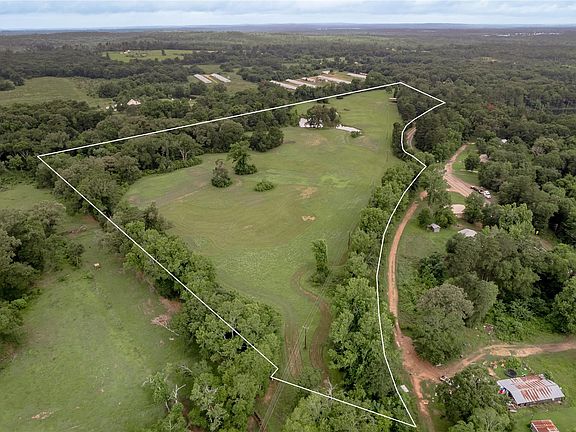 4th image of 1121 N Fm 95