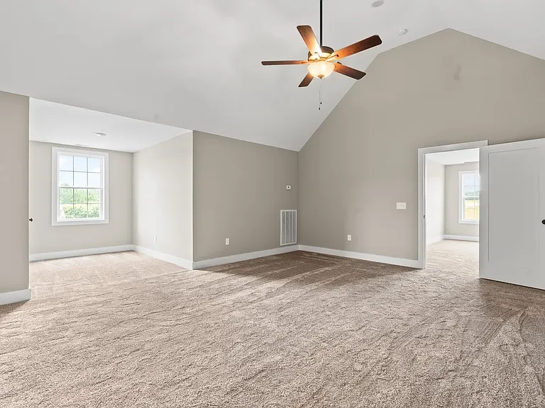 52 Lookout Dr — Photo 28