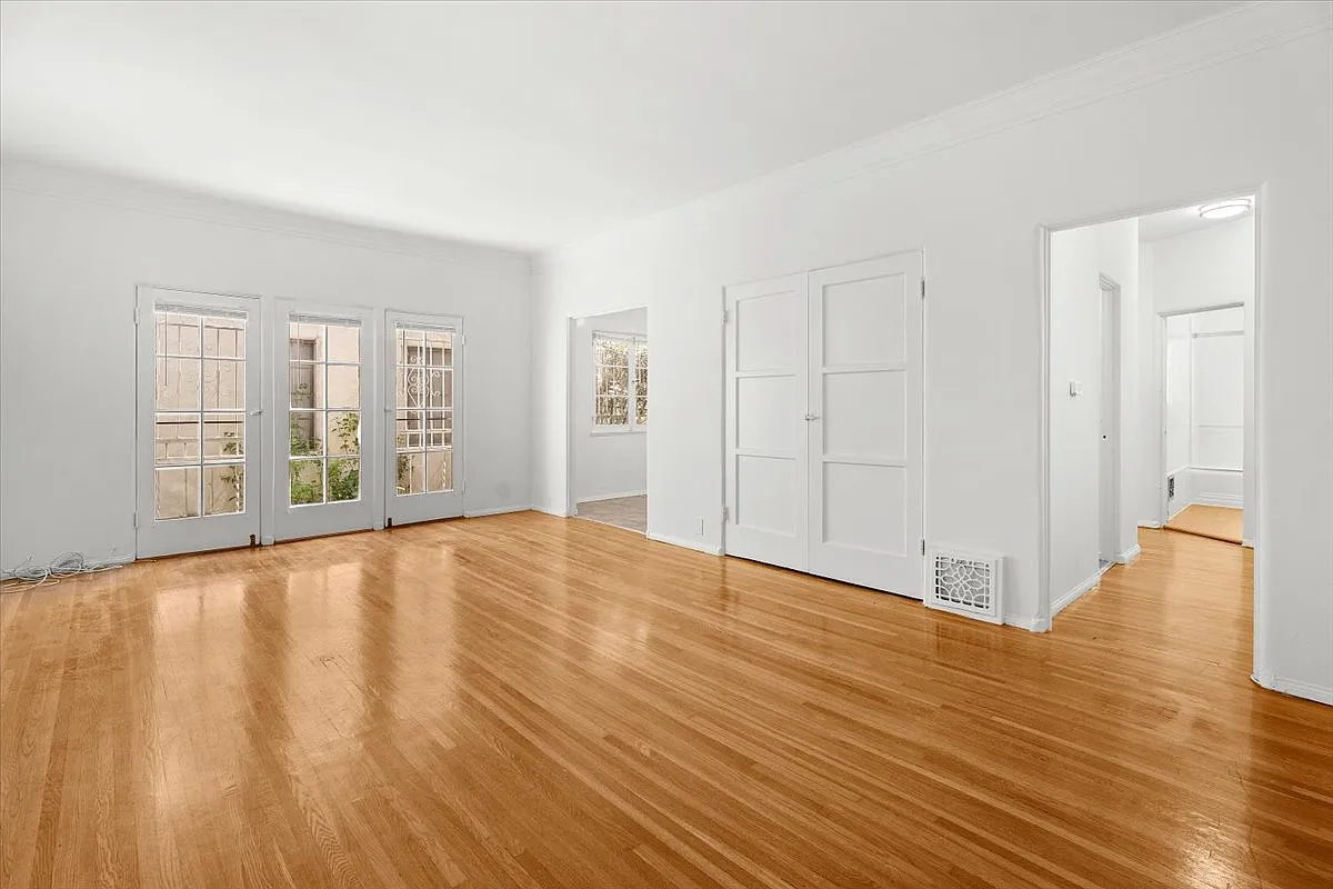 1 bed, 700 sqft, $1,995 — Photo 1