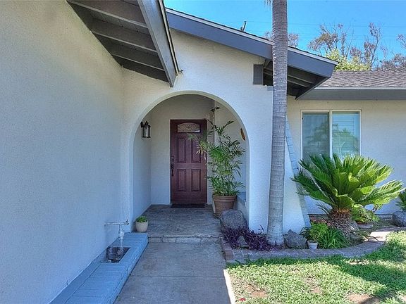 5th image of 2834 S Phoenix Ave