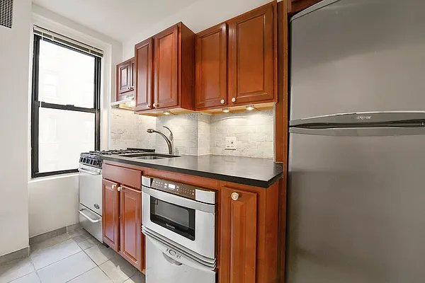 Sold by Corcoran | media 3