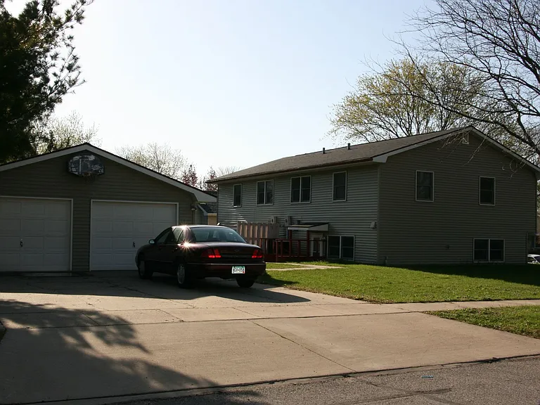 2823 Fandre Dr #2825 — Photo 23