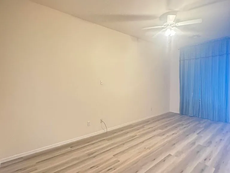 3586 W Naomi Ln — Photo 5