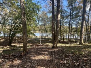 441 Mallard Dr, Dover, TN 37058