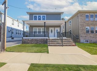 107-09 220th St, Queens Village, NY 11429