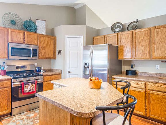 5th image of 6302 S Clover Creek Ln