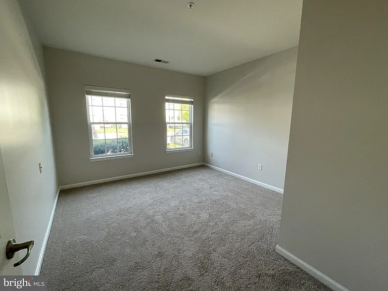 5307 Wyndholme Cir #102 — Photo 12