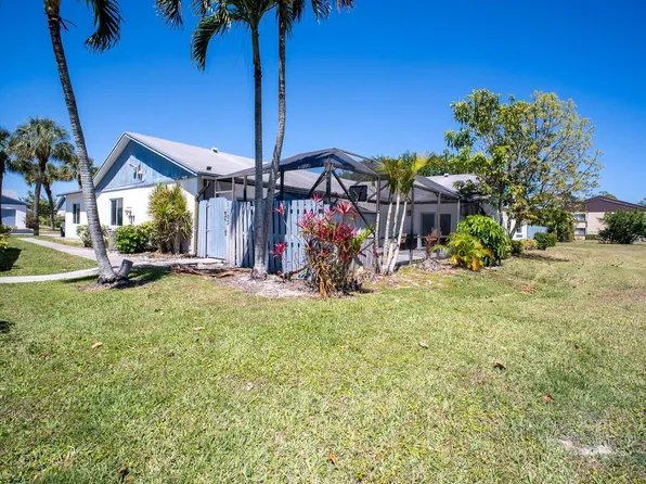 1103 Timberlane Circle, Greenacres, FL 33463