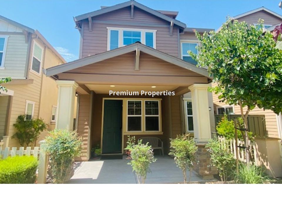 1st image of 312 N Park Ct