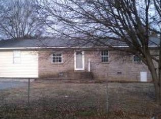 411 Ballard St, Dayton, TN 37321