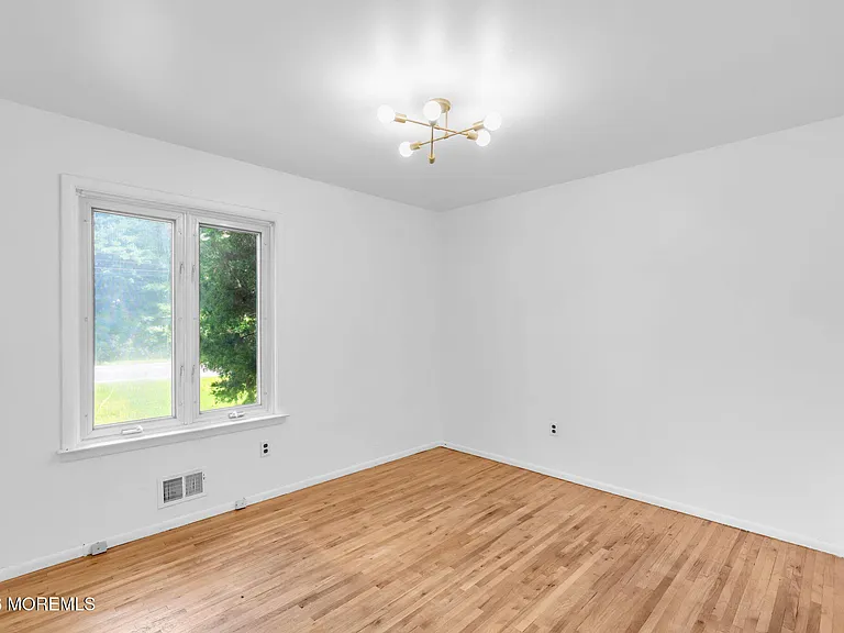 809 Commonwealth Blvd — Photo 20