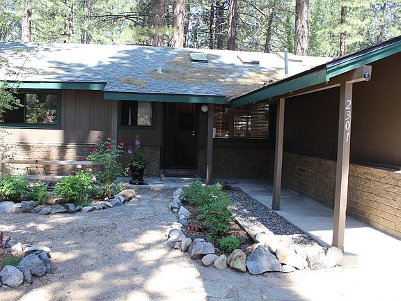 3rd image of 2301 Colorado Ave