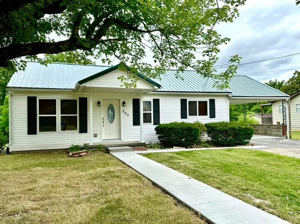 205 Woodland St, Ashland, KY 41101