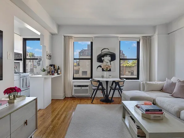 161 W 16th St APT 11D, New York, NY 10011