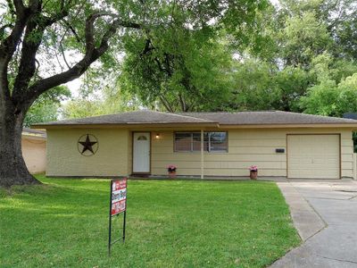 2017 16th Ave N, Texas City, TX, 77590