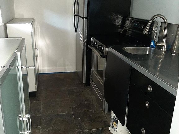 5th image of 645 NE 121st St APT 306