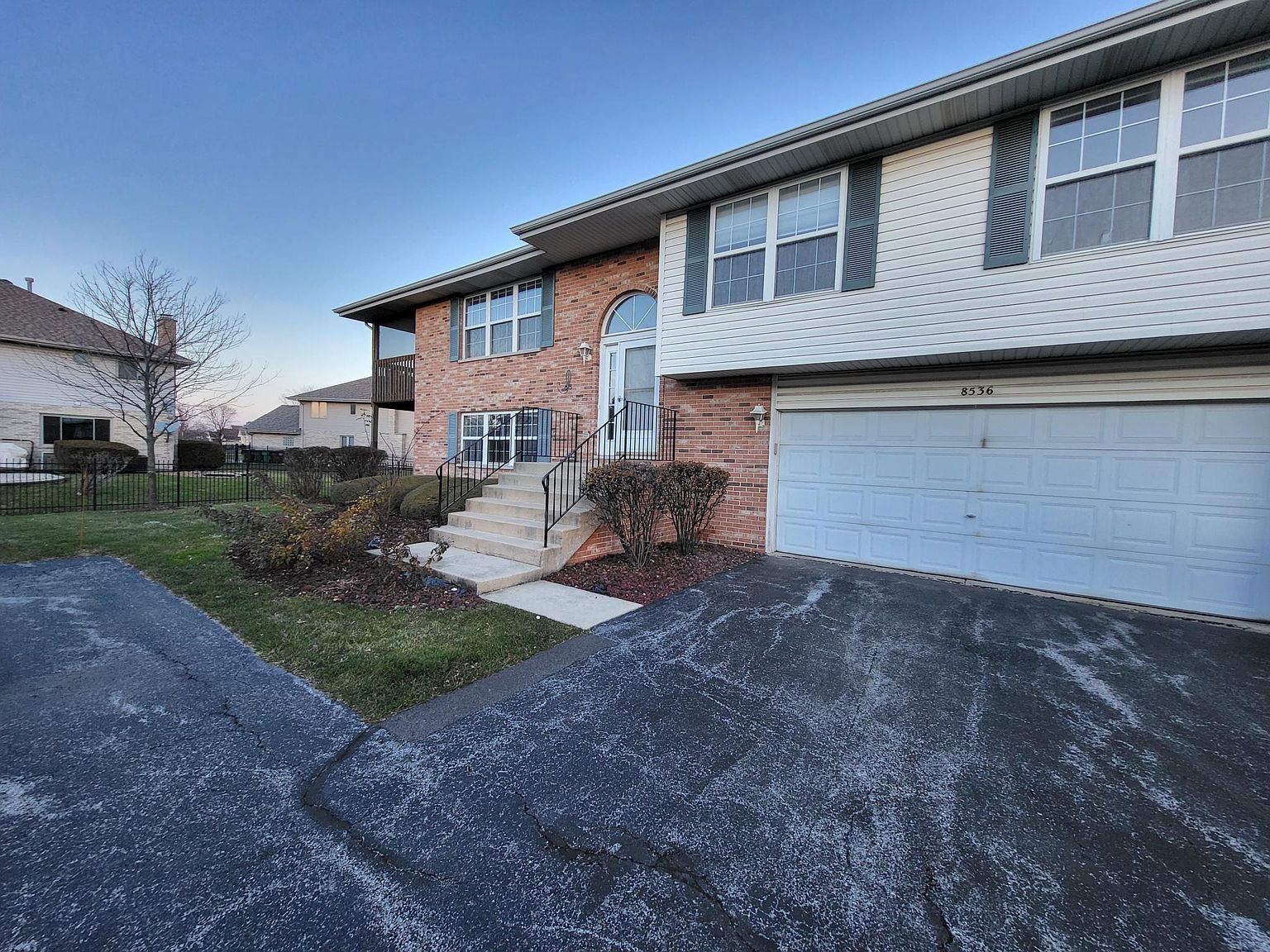 8536 Scheer Dr, Tinley Park, IL 60487 Zillow