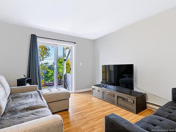2nd image of 228 Dunns Crossing Rd #8