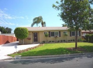 832 W Woodcroft Ave, Glendora, CA 91740