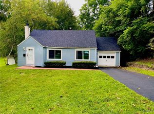 23 Beechwood Rd, New Hartford, NY 13413