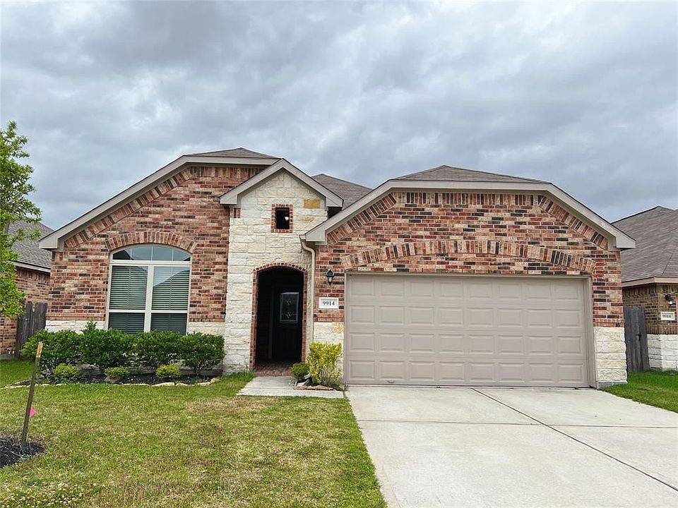 1st image of 9914 Red Tamarack Ln