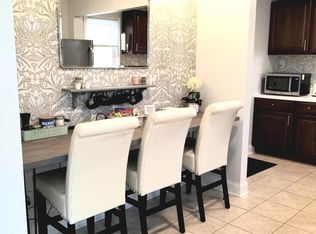 302 W 13th St #A, Newton, NC 28658