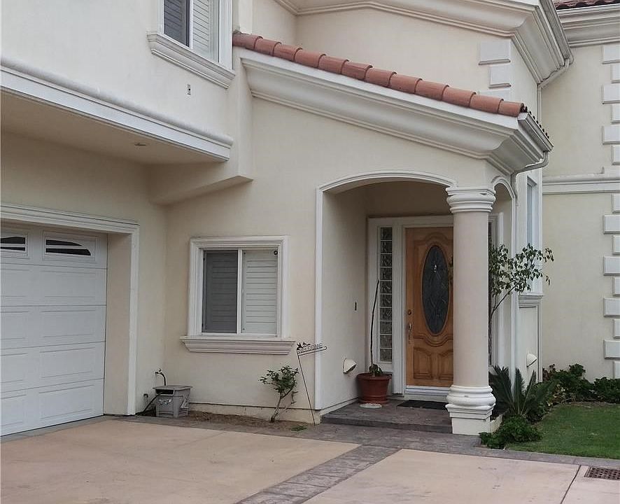 2nd image of 1819 Speyer Ln #B