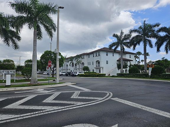 3rd image of 8800 NW 97th Ave APT 212