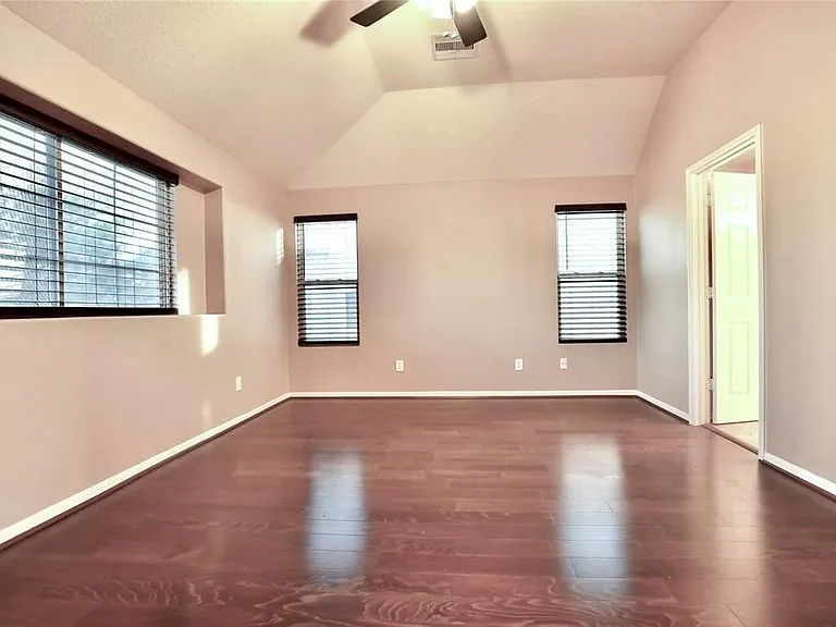 3503 Barkers Crossing Ave — Photo 13