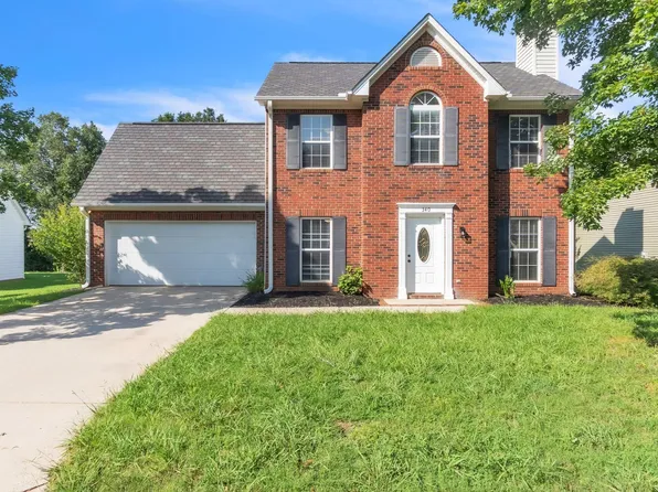 340 Riverside Chase Cir, Greer, SC 29650
