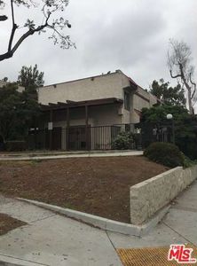 11401 Berendo Ave APT 6, Los Angeles, CA, 90044